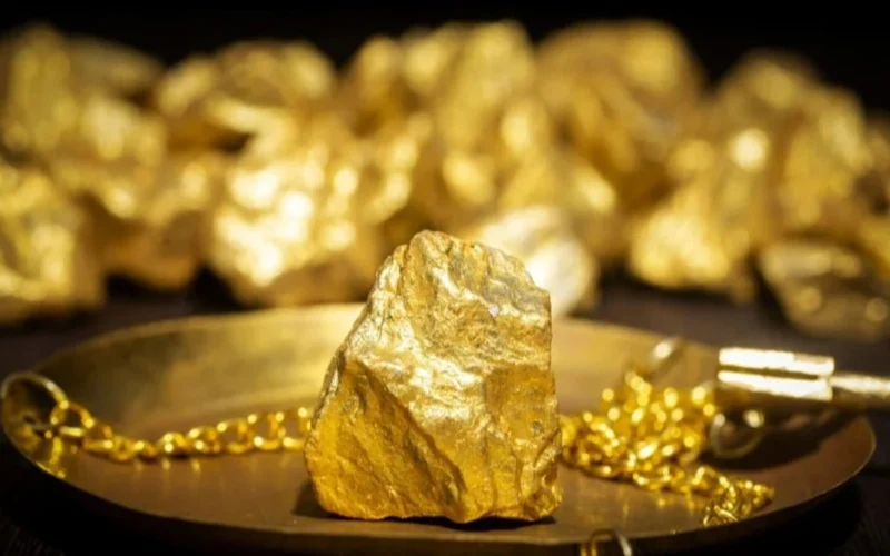 هبوط مفاجئ.. أسعار الذهب تترقب صدور حزمة بيانات اقتصادية أميركية حاسمة مؤخرًا